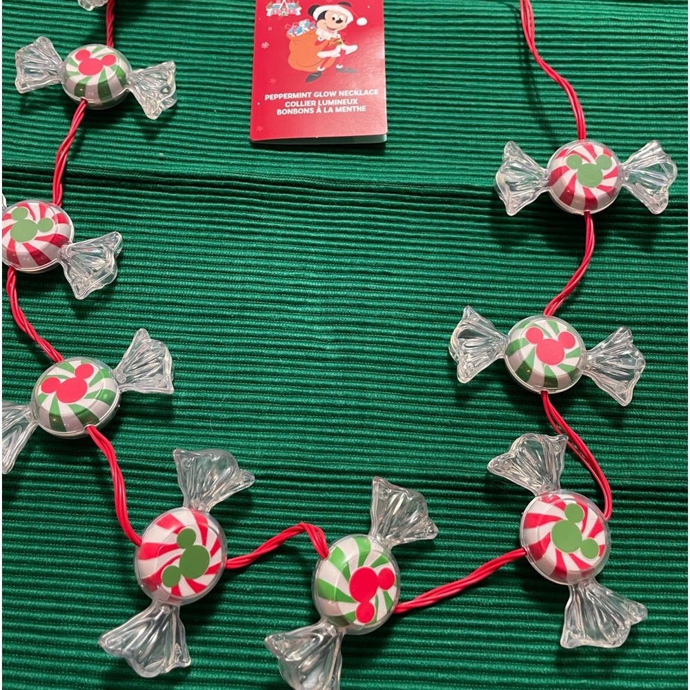 Glow Necklace- Disney